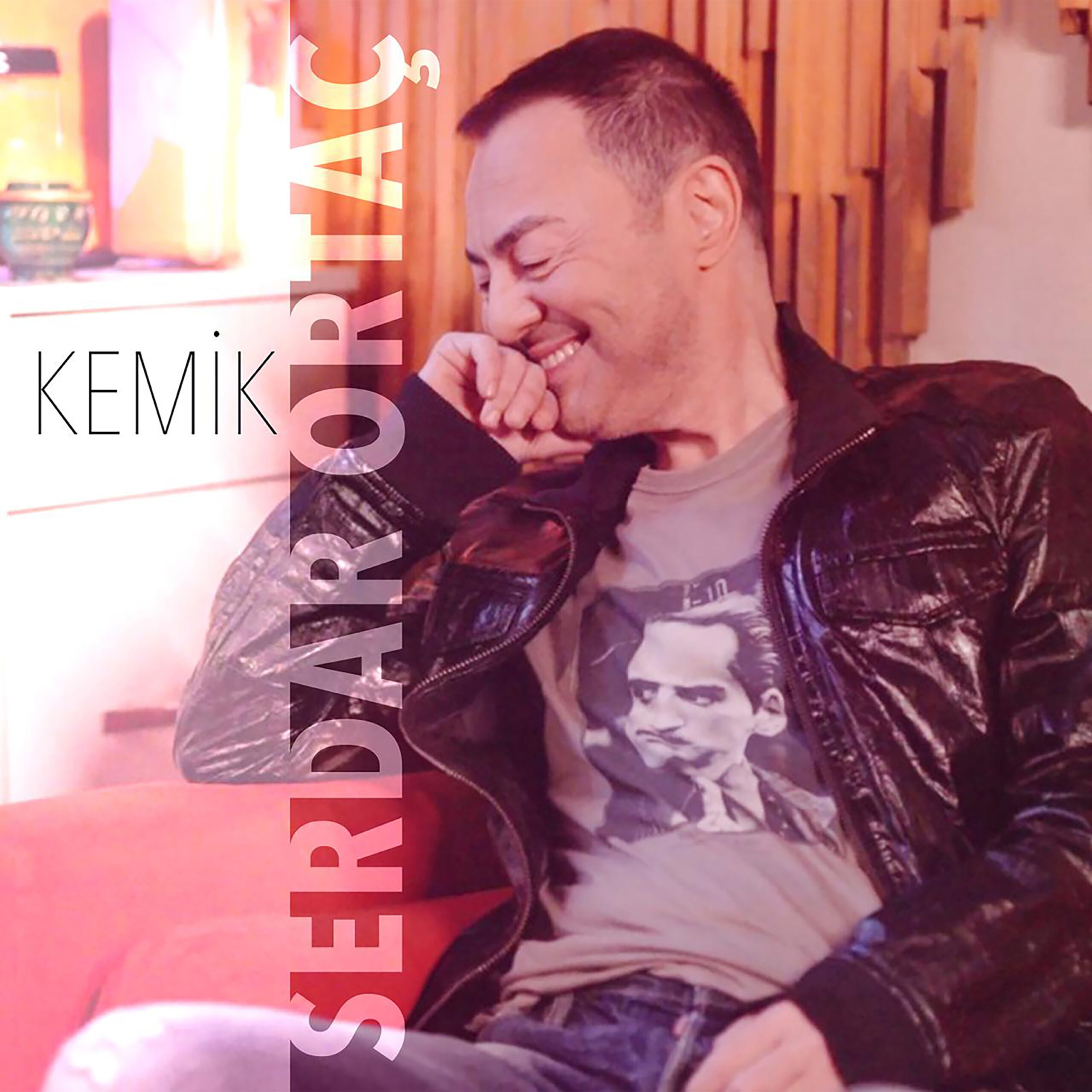 SERDAR ORTAÇ’TAN YENİ SINGLE “KEMİK”…