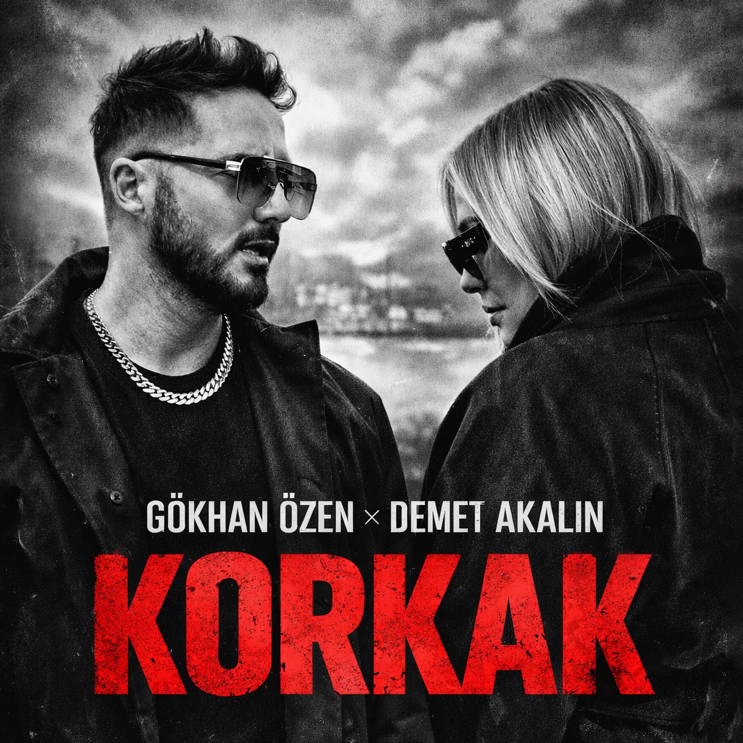 DEMET AKALIN VE GÖKHAN ÖZEN ŞİMDİDEN LİSTELERİ SALLADI!
