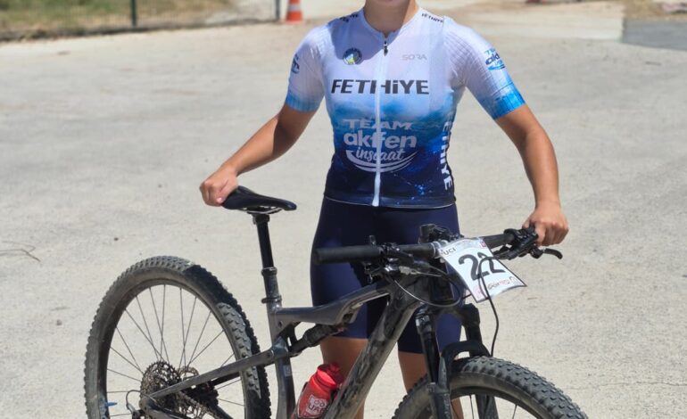 Milli Dağ Bisikletçisi Ekin Ereke’den Uluslararası Gebze MTB Cup’ta Çifte Podyum